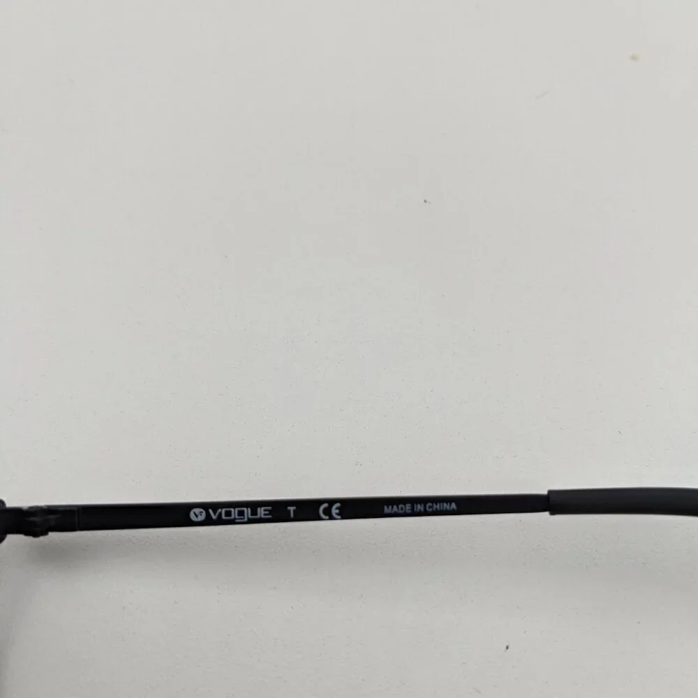 🕶️Vogue VO4002-S 325-S/11 Sunglasses 55/18 135 /ALH456🕶️​